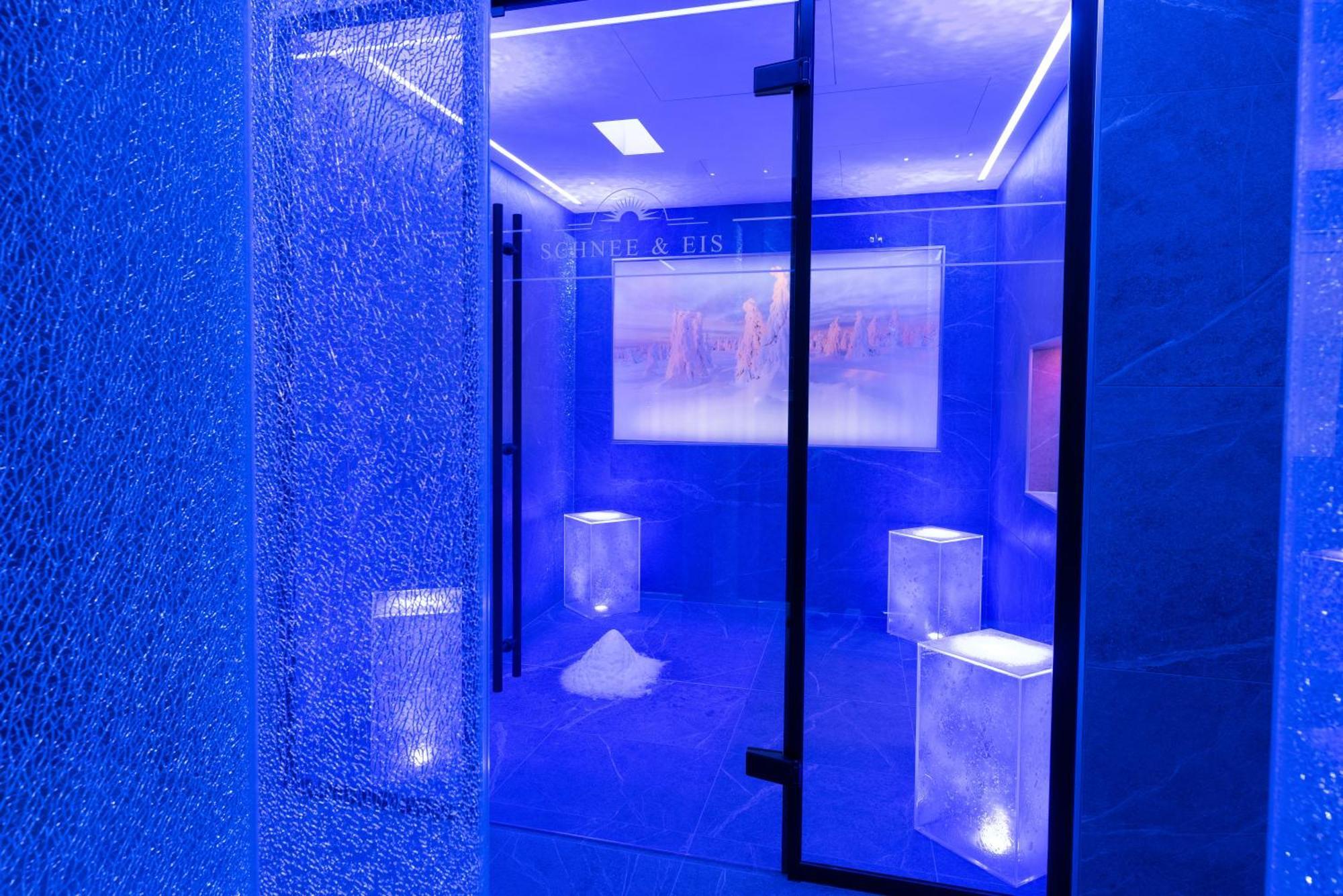 Posthotel Hofherr Konigsdorf Екстериор снимка